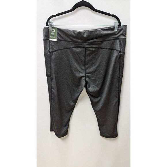 RAG Plus Dark Grey Active 21" Capri Leggings - Picture 2 of 2